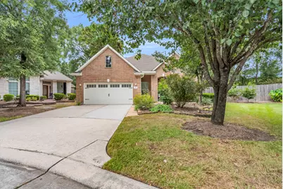 2 Marlowe Way, Conroe, TX 77384 - Photo 2