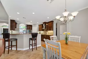 4402 Park Bend Dr, Baytown, TX 77521 - Photo 14