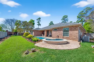 4402 Park Bend Drive, Baytown, TX 77521 - Photo 48