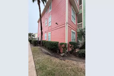 7000 Seawall Blvd #414, Galveston, TX 77551 - Photo 22