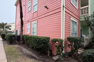 7000 Seawall Blvd, Galveston, TX 77551 - Photo 22