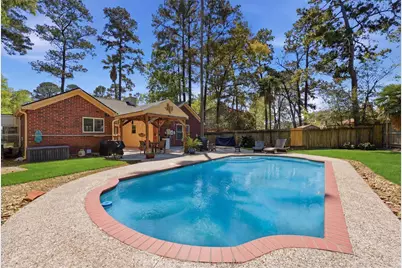 5727 Manor Forest Drive, Kingwood, TX 77339 - Photo 2