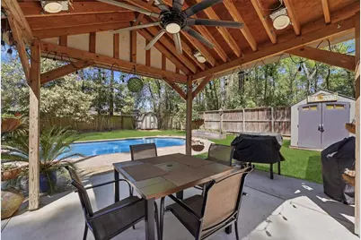 5727 Manor Forest Drive, Kingwood, TX 77339 - Photo 34