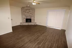 21134 Park Mt Dr, Katy, TX 77450 - Photo 2