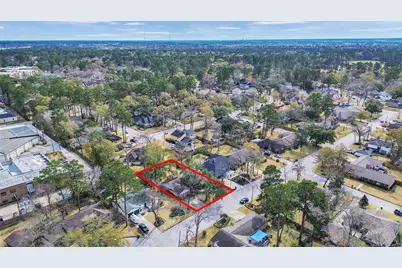 8 Shadowood Street, Conroe, TX 77304 - Photo 34