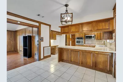 8 Shadowood Street, Conroe, TX 77304 - Photo 12