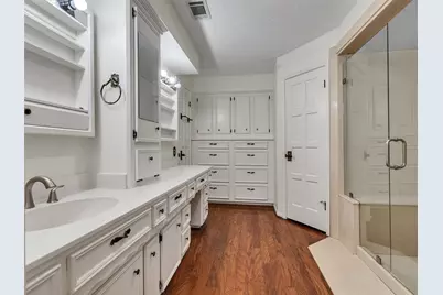 8 Shadowood Street, Conroe, TX 77304 - Photo 20