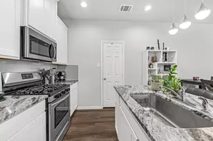 487 Long Beach Bay Dr, Katy, TX 77493 - Photo 4