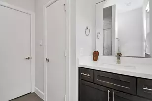 326 Eado Park Cir, Houston, TX 77020 - Photo 20