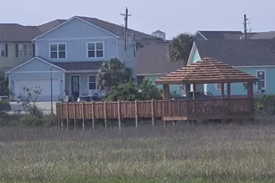 9822 Tulum Ct, Galveston, TX 77554 - Photo 34