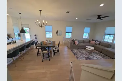 9822 Tulum Court, Galveston, TX 77554 - Photo 12