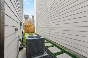 825 Woodcrest Dr, Houston, TX 77018 - Photo 26