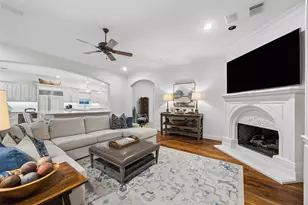 531 3 Corners Dr, Houston, TX 77024 - Photo 18