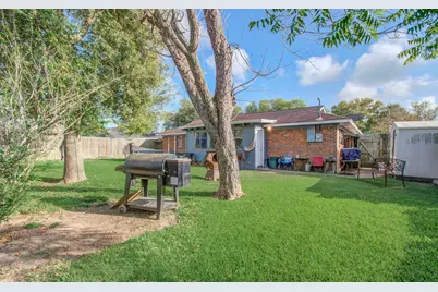 1710 W 11th Street, Freeport, TX 77541 - Photo 32