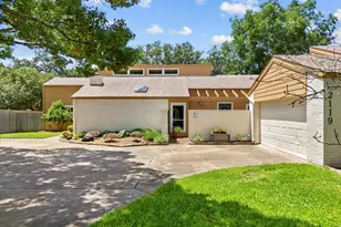 2119 Willow Dell Dr, Seabrook, TX 77586 - Photo 1