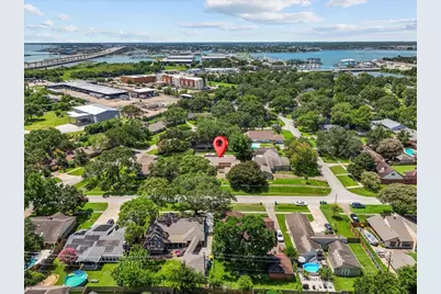 2119 Willow Dell Drive, Seabrook, TX 77586 - Photo 4