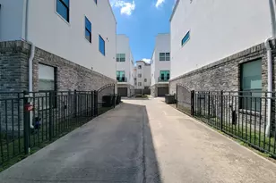 5709 Larkin St, Houston, TX 77007 - Photo 4