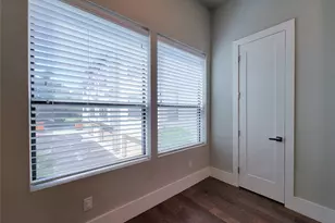 5709 Larkin St, Houston, TX 77007 - Photo 26