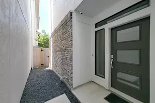 5709 Larkin St, Houston, TX 77007 - Photo 6