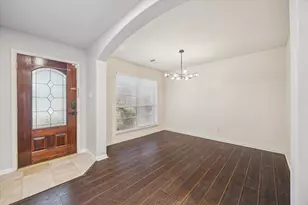 9842 Lynette Falls Dr, Houston, TX 77095 - Photo 2