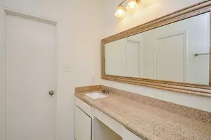 2100 Tanglewilde St, Houston, TX 77063 - Photo 26