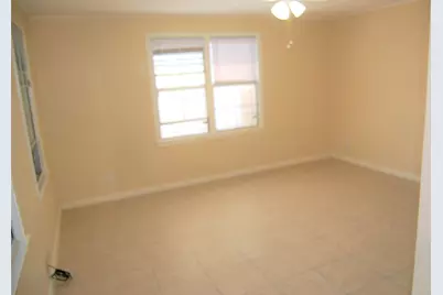 115 Barracuda Avenue, Galveston, TX 77550 - Photo 14
