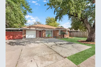 7938 Hammerly Boulevard, Houston, TX 77055 - Photo 1