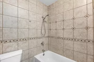 7938 Hammerly Blvd, Houston, TX 77055 - Photo 8