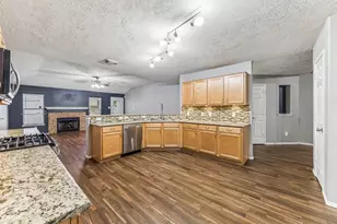 20502 Holly Barr Ln, Cypress, TX 77433 - Photo 8