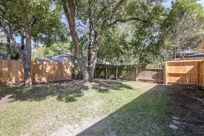 11402 Brook Meadows Lane, Meadows Place, TX 77477 - Photo 2