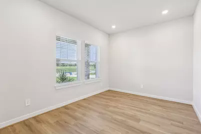 17732 Mill Manor Drive, Montgomery, TX 77316 - Photo 2