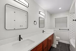 5911 Rutherglenn Dr, Houston, TX 77096 - Photo 16