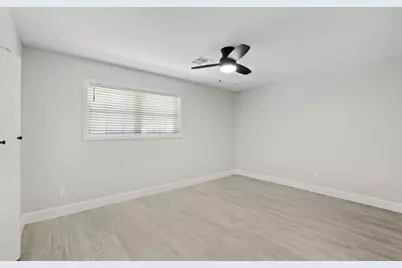 5911 Rutherglenn Drive, Houston, TX 77096 - Photo 14