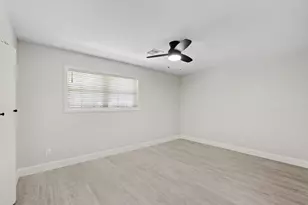 5911 Rutherglenn Dr, Houston, TX 77096 - Photo 14