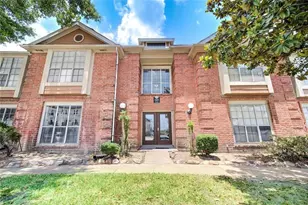 12200 Overbrook Ln, Houston, TX 77077 - Photo 2