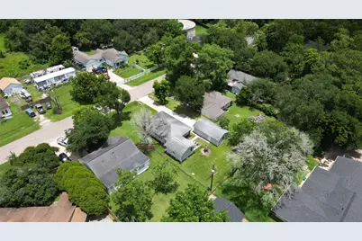 2109 Magnolia Drive, La Marque, TX 77568 - Photo 4