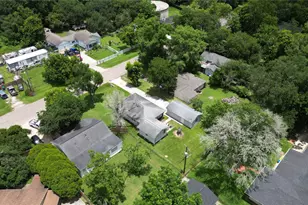 2109 Magnolia Dr, La Marque, TX 77568 - Photo 4