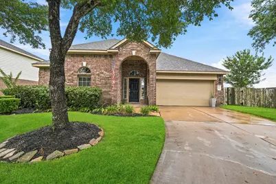 2502 Tiger Eye Drive, Rosharon, TX 77583 - Photo 1