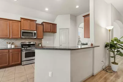 2502 Tiger Eye Drive, Rosharon, TX 77583 - Photo 10