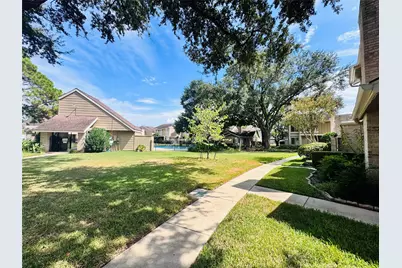 11663 Village Place Drive, Houston, TX 77077 - Photo 14