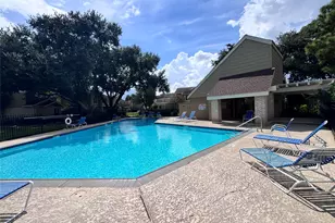 11663 Village Pl Dr, Houston, TX 77077 - Photo 16