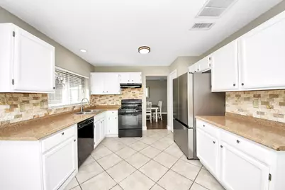 9611 Cleveland Bay Court, Houston, TX 77065 - Photo 12