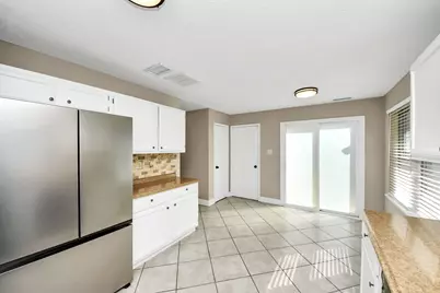 9611 Cleveland Bay Court, Houston, TX 77065 - Photo 14