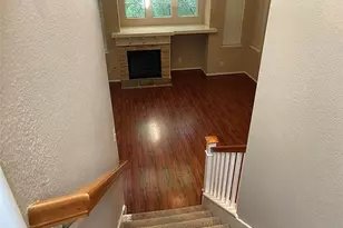 63 Scarlet Woods Ct, The Woodlands, TX 77380 - Photo 8