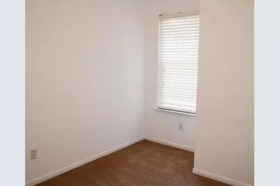 63 Scarlet Woods Court, Spring, TX 77380 - Photo 16