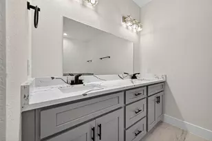 1105 Lyle W Ave, Cleveland, TX 77327 - Photo 38