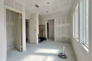 10418 Brinwood Dr, Houston, TX 77043 - Photo 12