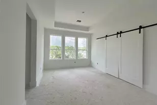 10418 Brinwood Dr, Houston, TX 77043 - Photo 14