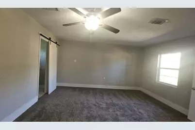 10101 Rebel Road, Houston, TX 77016 - Photo 8