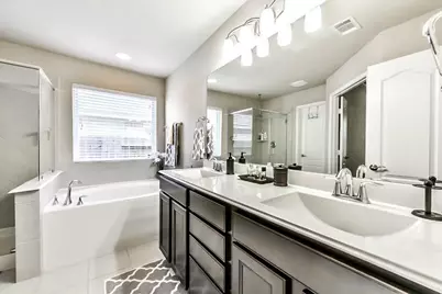6810 Blue Glade Drive, Richmond, TX 77406 - Photo 12